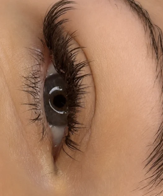 Natürliche Wimpernverlängerung, Nahaufnahme